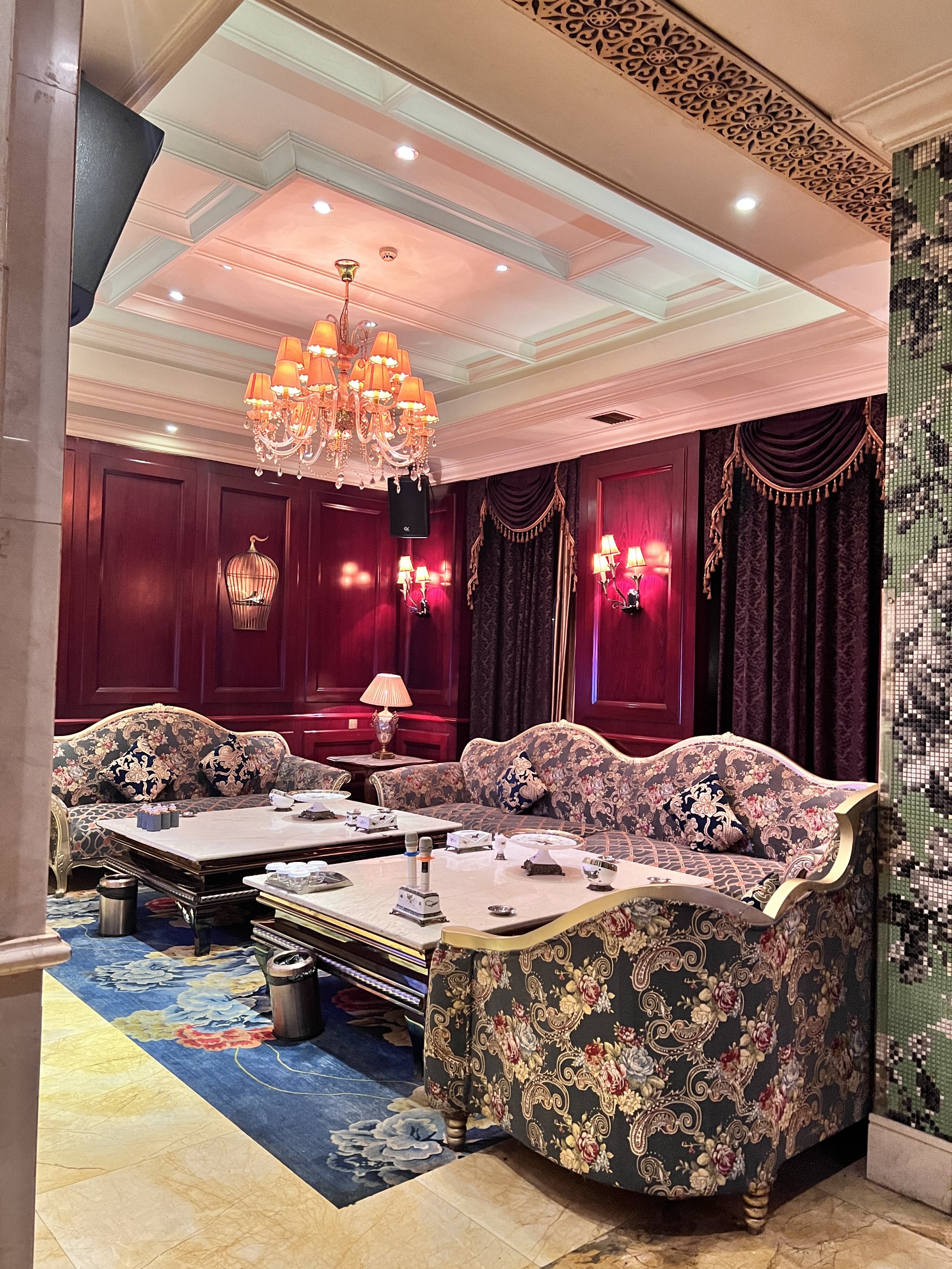 芜湖商务KTV全面解析-弋江区ktv预定